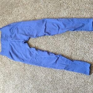 Alphalete OG revival purple seamless leggings. Size M